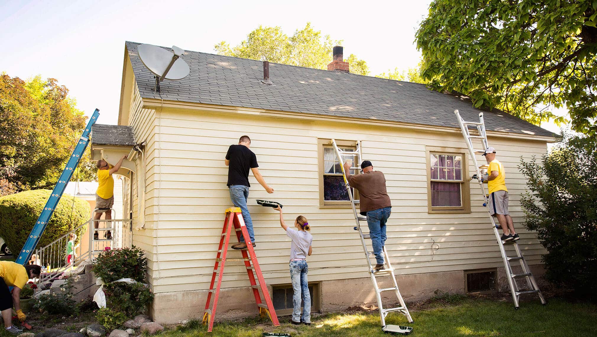 how to sell a fixer upper house fast